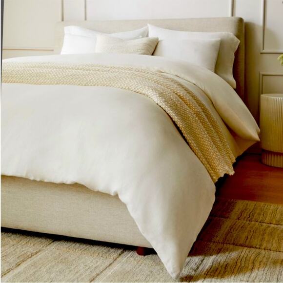 West Elm Duvet Covernull